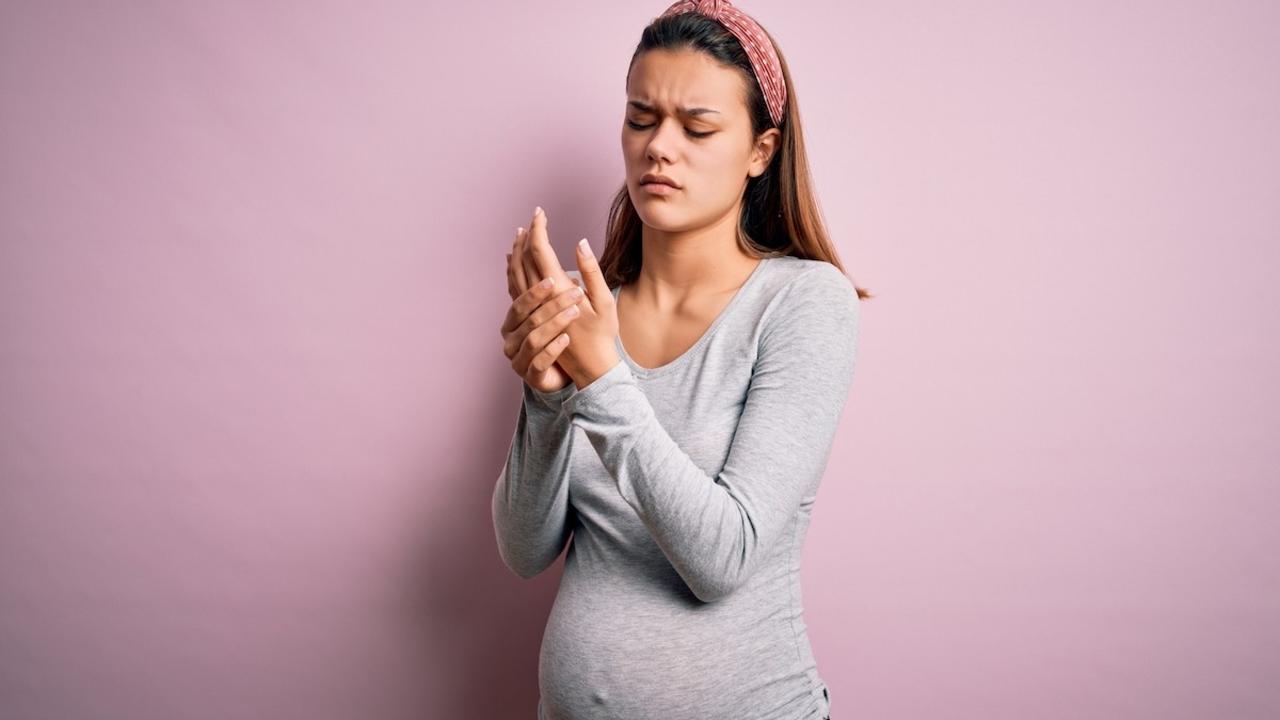 Tunnel carpale in gravidanza: rimedi e pomate efficaci