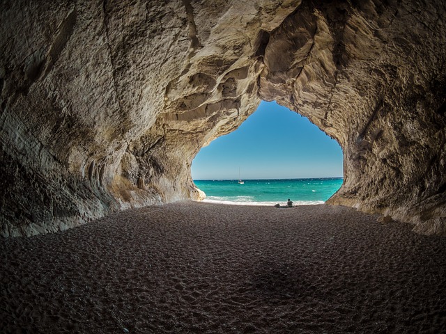 Vacanze in Sardegna: scopri le spiagge più belle e i luoghi nascosti da visitare